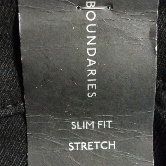 Shorts - Picture 6 of 6